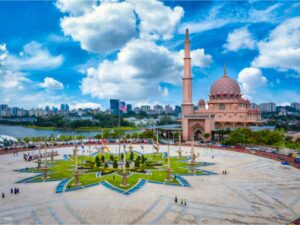 Eco-Friendly Segway Tour In Putrajaya | Malaysia