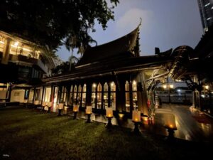 Shangri-La Hotel Bangkok: Thai Set Dinner At Salathip Thai Restaurant | Thailand