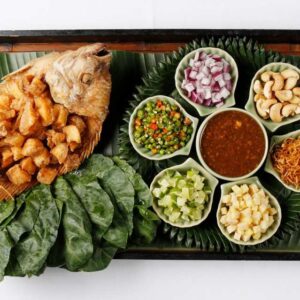 Shangri-La Hotel Bangkok: Thai Set Dinner At Salathip Thai Restaurant | Thailand